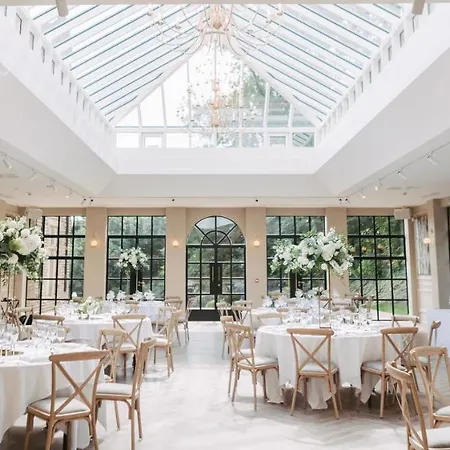 Woodlands Leeds (West Yorkshire)